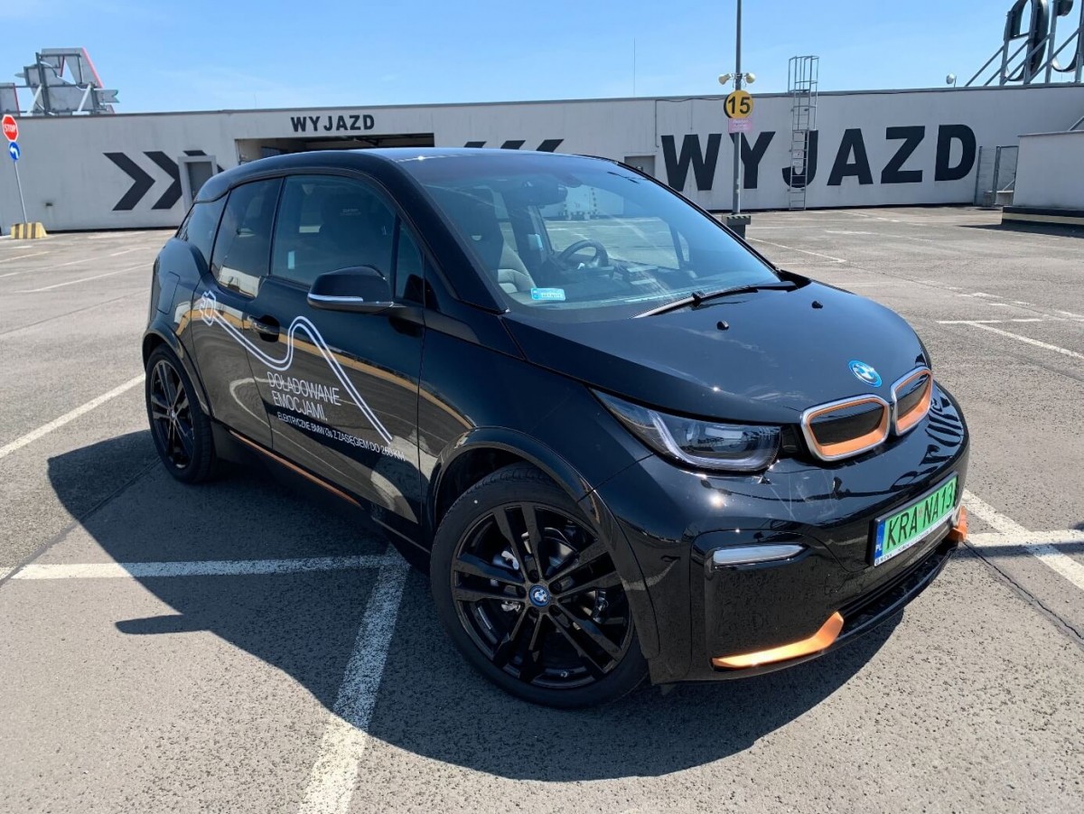 Samochód elektryczny BMW i3s - przód