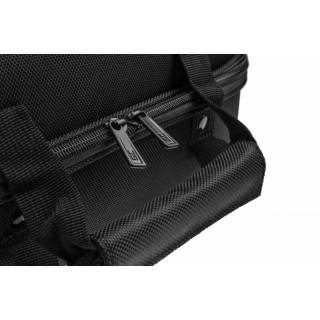 Pokrowiec Green Cell GC PowerCase na kable samochodu elektrycznego - zbliżenie na zamek i uchwyt